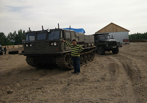 俄羅斯礦區的車